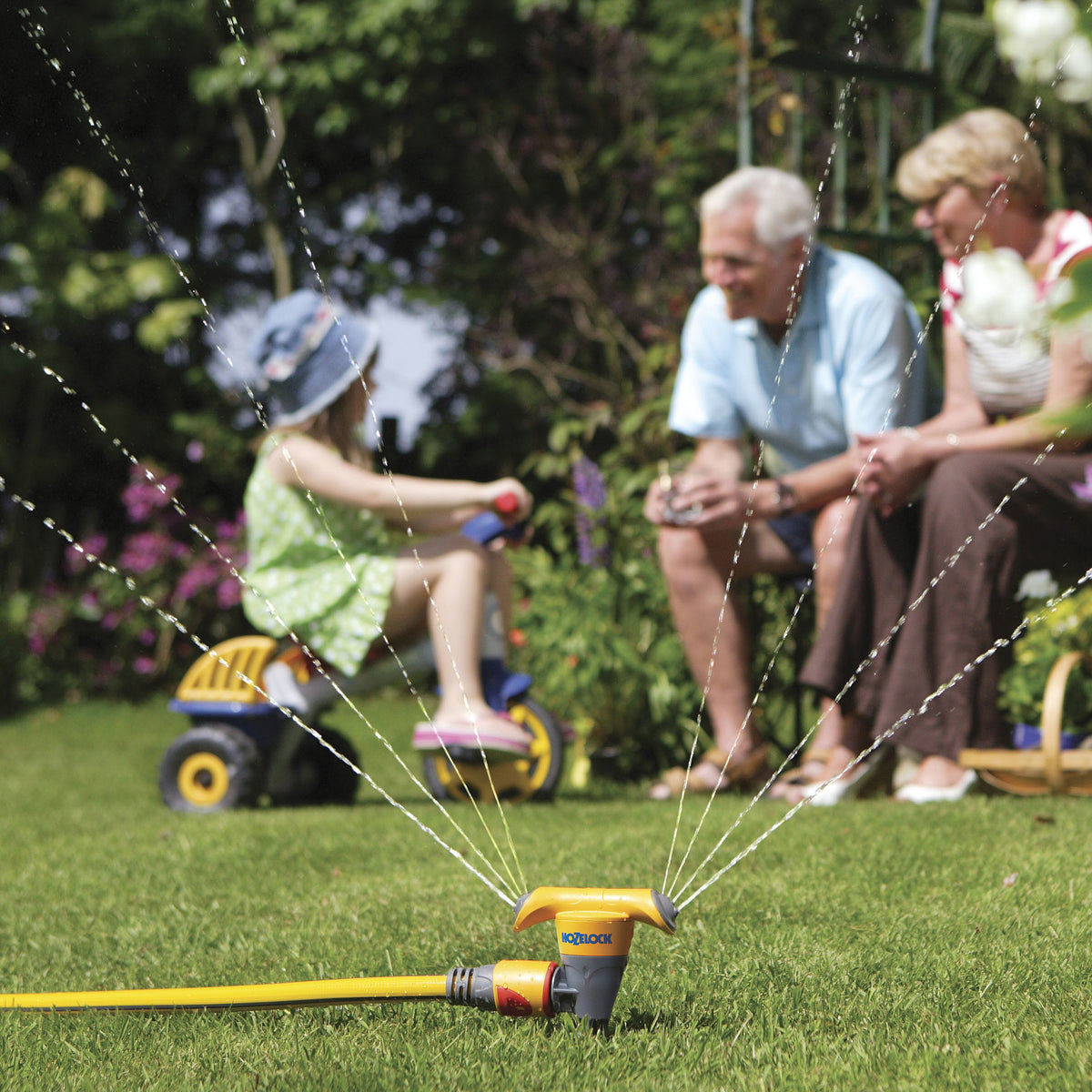 Arroseur rotatif pour les zones circulaires HOZELOCK - - Willemse